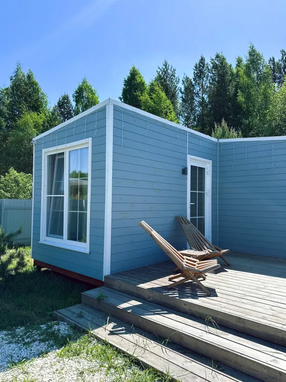 Уютный дом в лесу