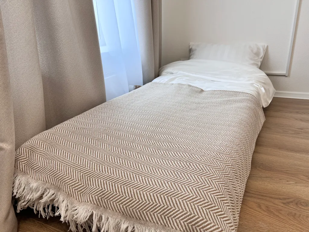 Просторная студия с птичками