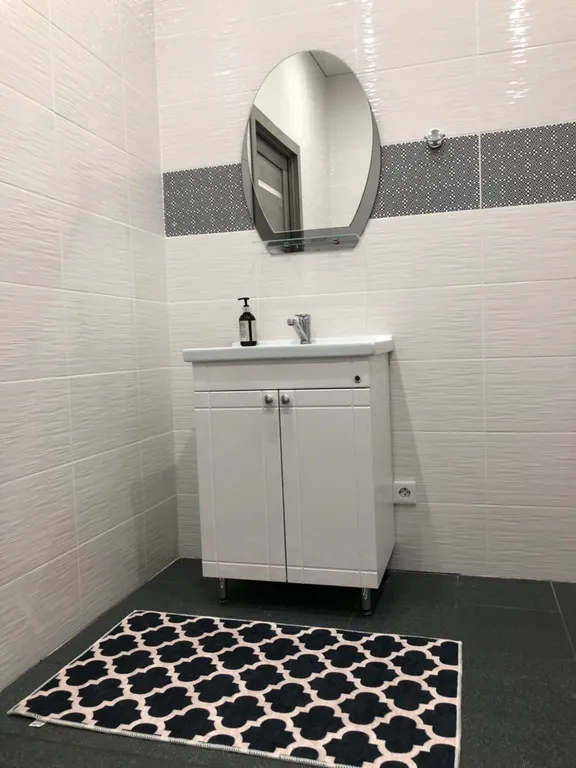 Дом с видом на озеро и горы на озере Банном