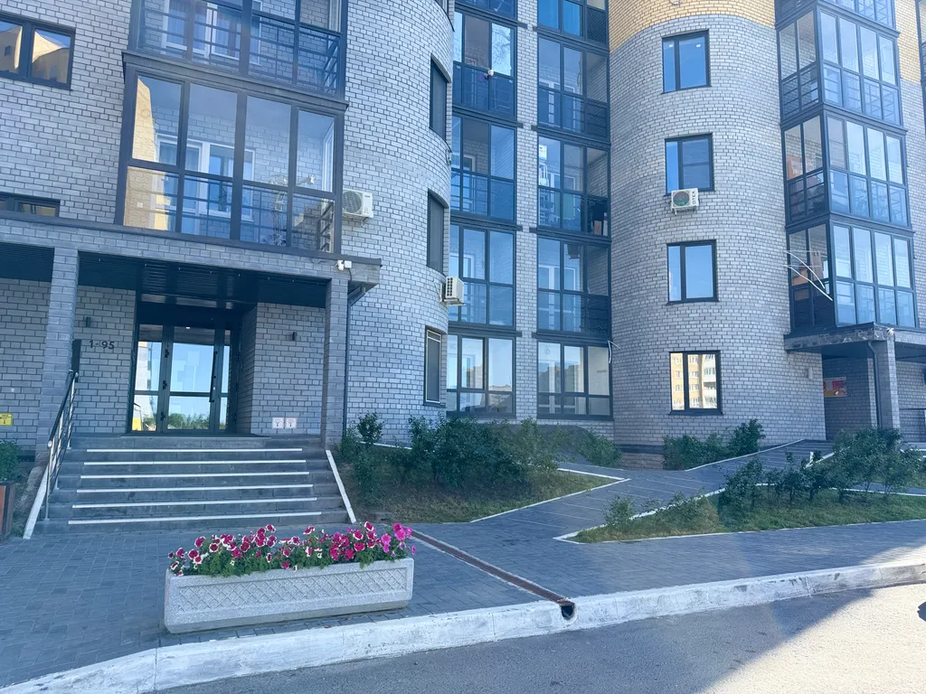 Квартира Апартаменты Нигелла в южном микрорайоне рядом с ТЦ Кристалл — Тюмень