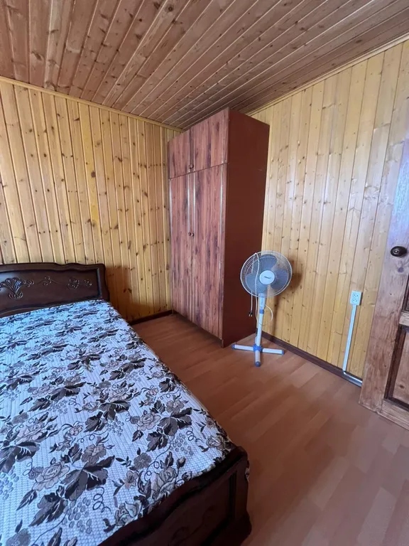 Отдельный дом с удобствами на берегу моря, на трёх сотках