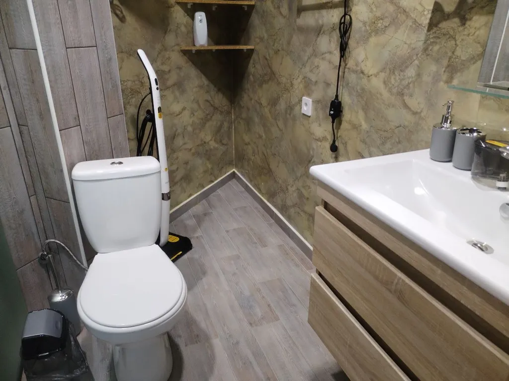 6-комнатный Дом