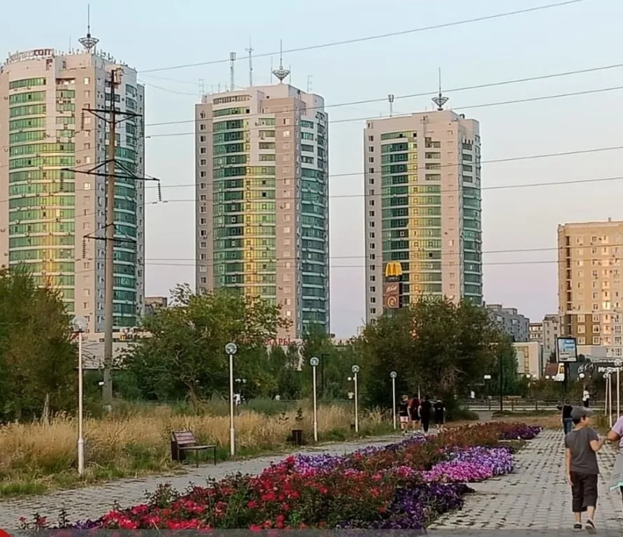 2-комнатная квартира в центре — аренда посуточно в Актобе