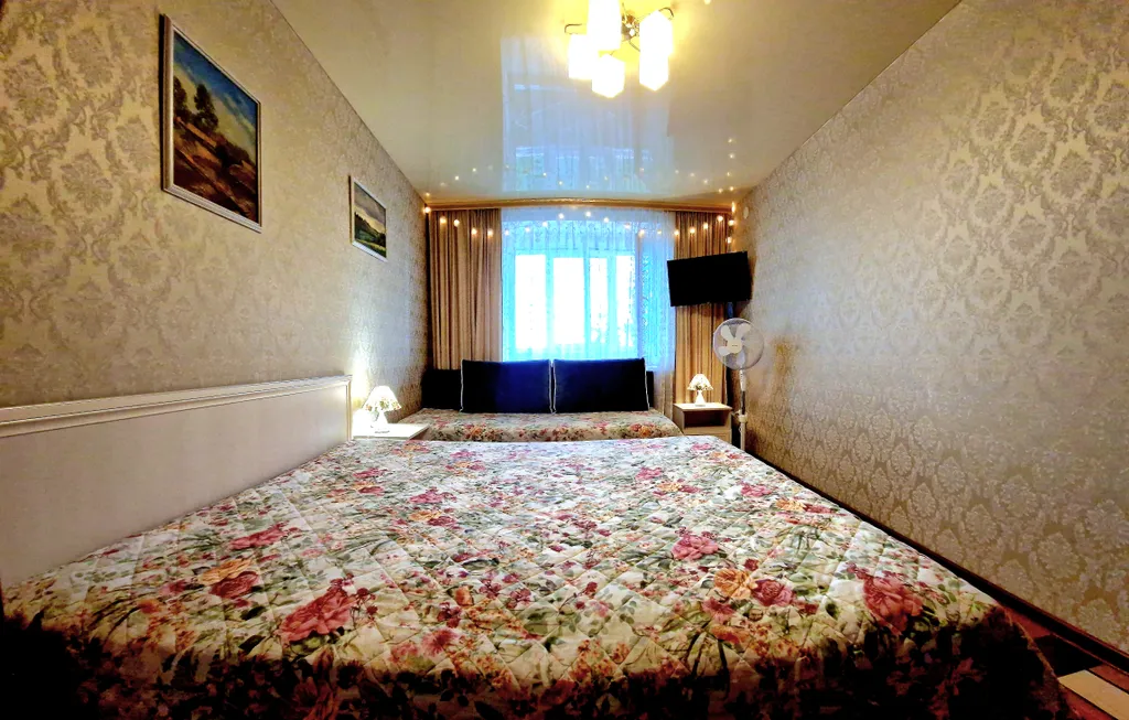 Уютная квартира с видом на монастырь