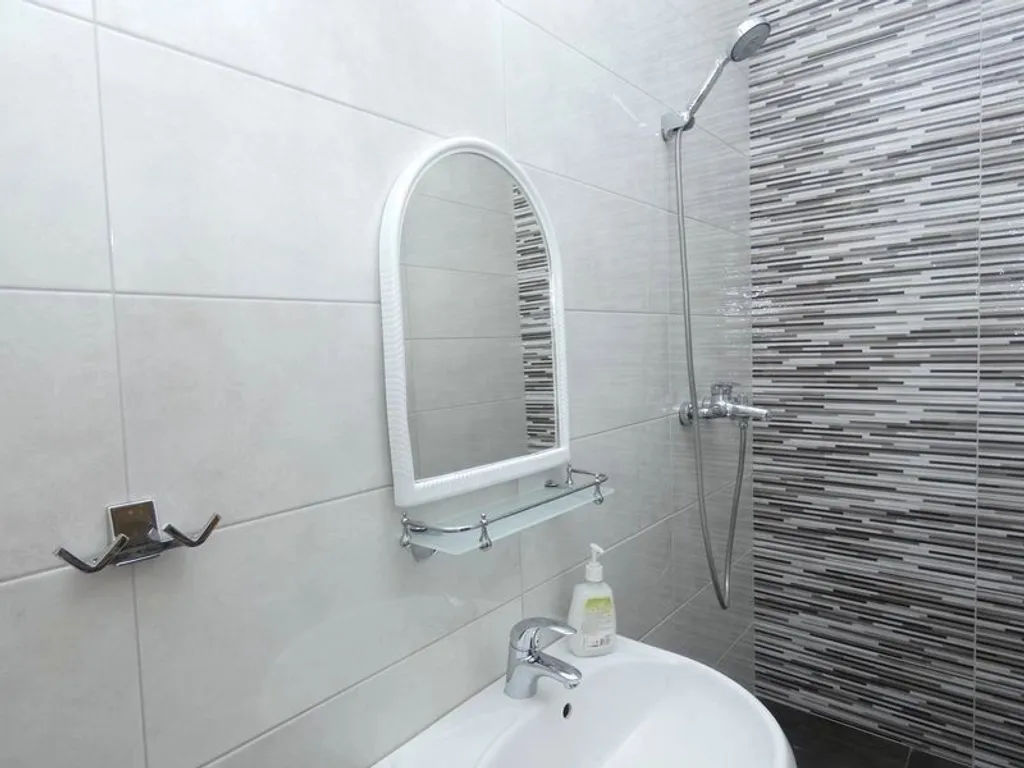 Квартира 2-комнатная Квартира — Адлер