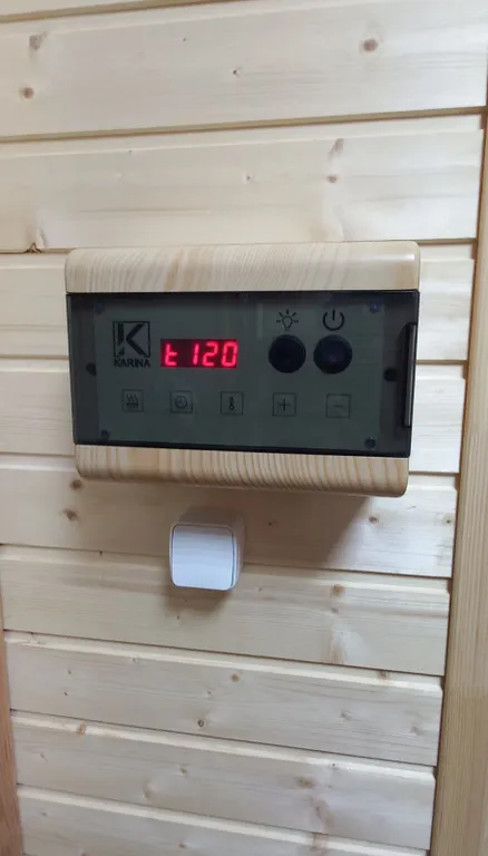 Дом из брёвен с русской баней и финской сауной 7 км от города