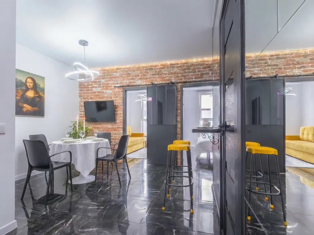 Loft с кроватью-трансформером, кофемашиной и видом на город