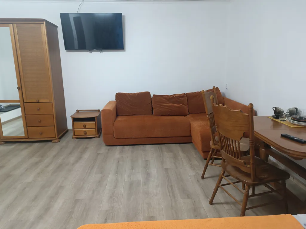 Комната