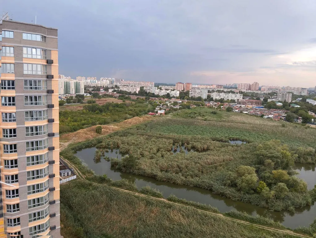 Квартира Просторная квартира с джакузи в ЖК "Сказка Град" — Краснодар