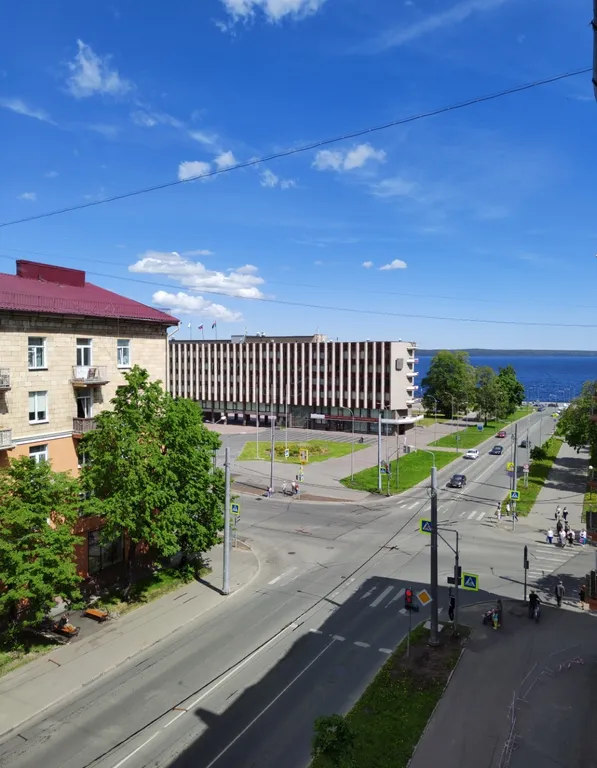 Квартира в центре города с видом на озеро