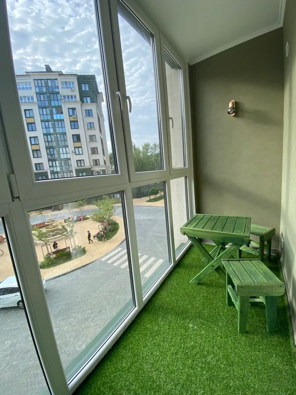 Кварира дизайнерская двухкомнатная с выездом на косу