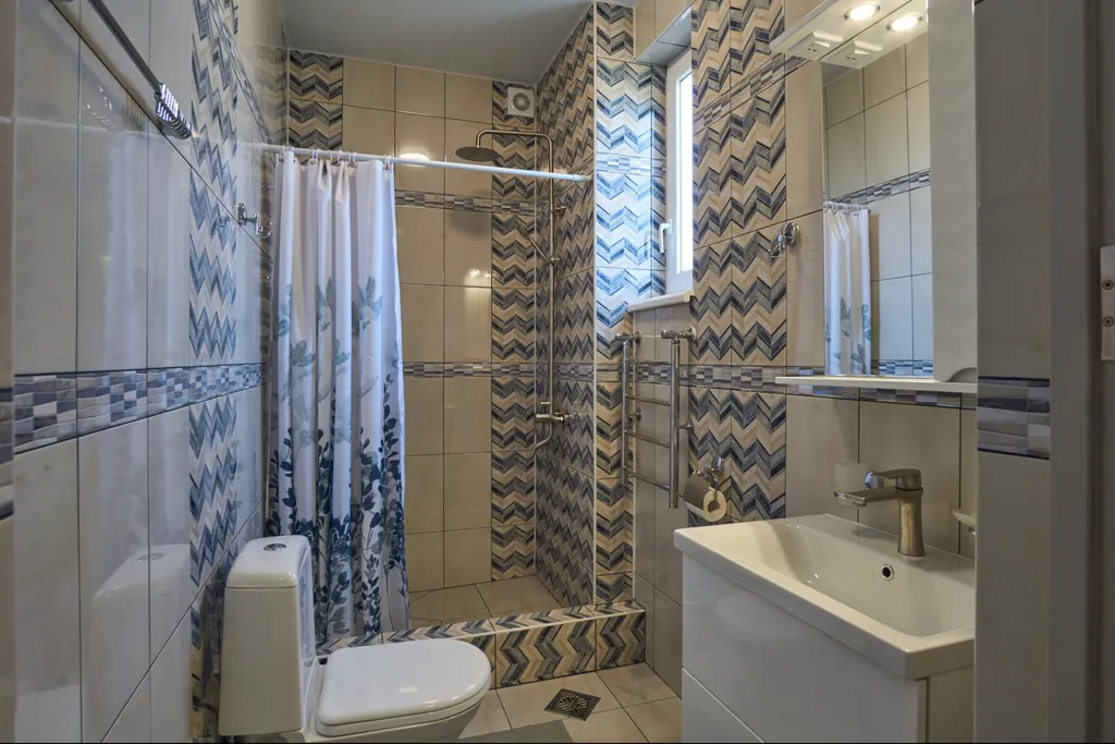 Коттедж Отдельная часть дома с беседкой рядом с парком и пляжем Учкуевка — Севастополь