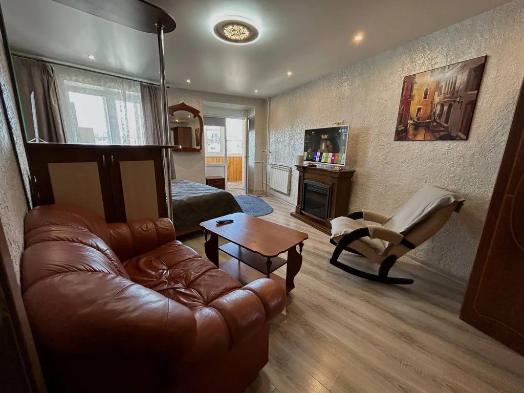 Квартира в тихом районе семеновского озера, парка, памятника Алеши