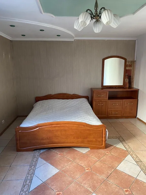 5-комнатный Дом