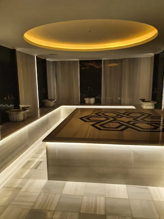 Отличные новые апартаменты 2+1 в центре Махмутлара в Алании