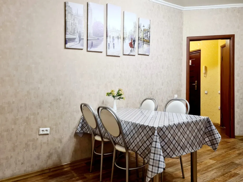 Квартира 2-комнатная Квартира — Иркутск
