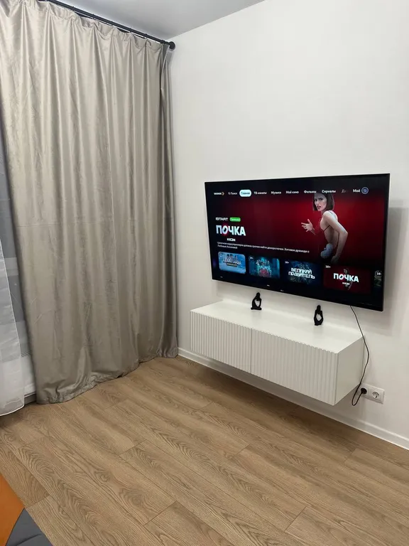 Уютная квартира с красивым видом из окна