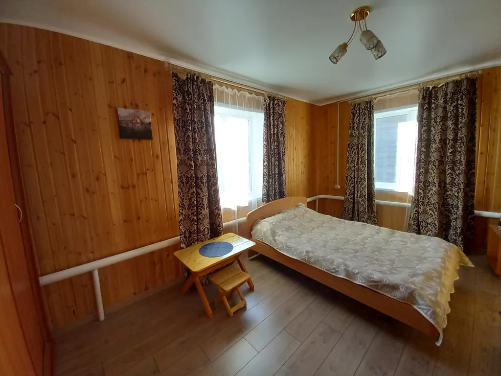 4-комнатный Дом