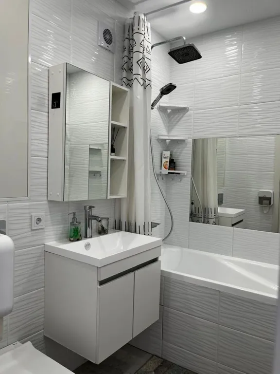 Квартира Квартира с новым ремонтом в современном стиле — Красноярск