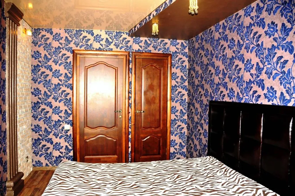 Трёхкомнатная квартира на центральной улице города