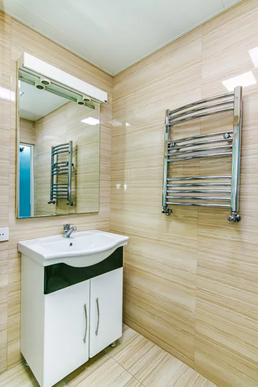 Turquoi̇se apartment