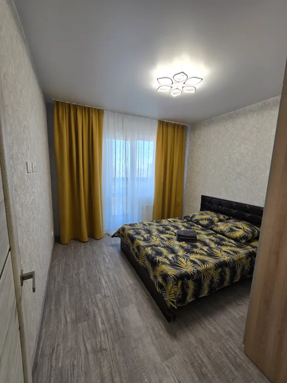 Новая полноценная квартира с балконом на Бульваре