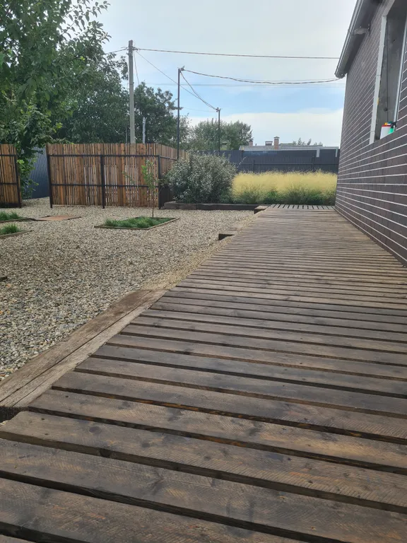 Дом с ландшафтным дизайном