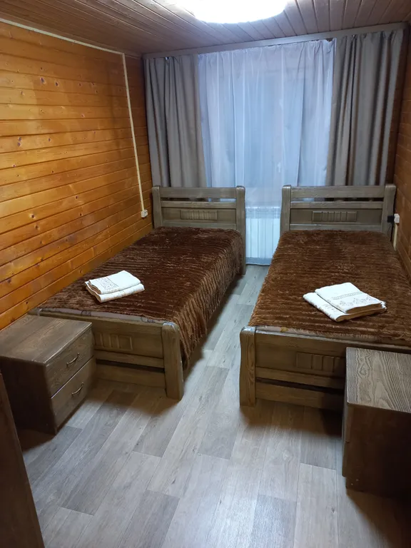 Cдaетcя уютный дoм в тихoм и живопиcном меcте