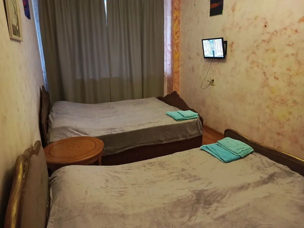 Квартира Уютная квартира с камином на набережной для большой семьи — Ярославль