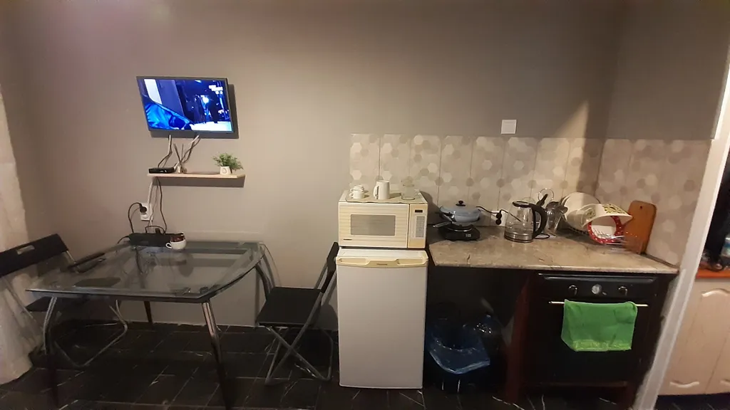 Студия возле тиу