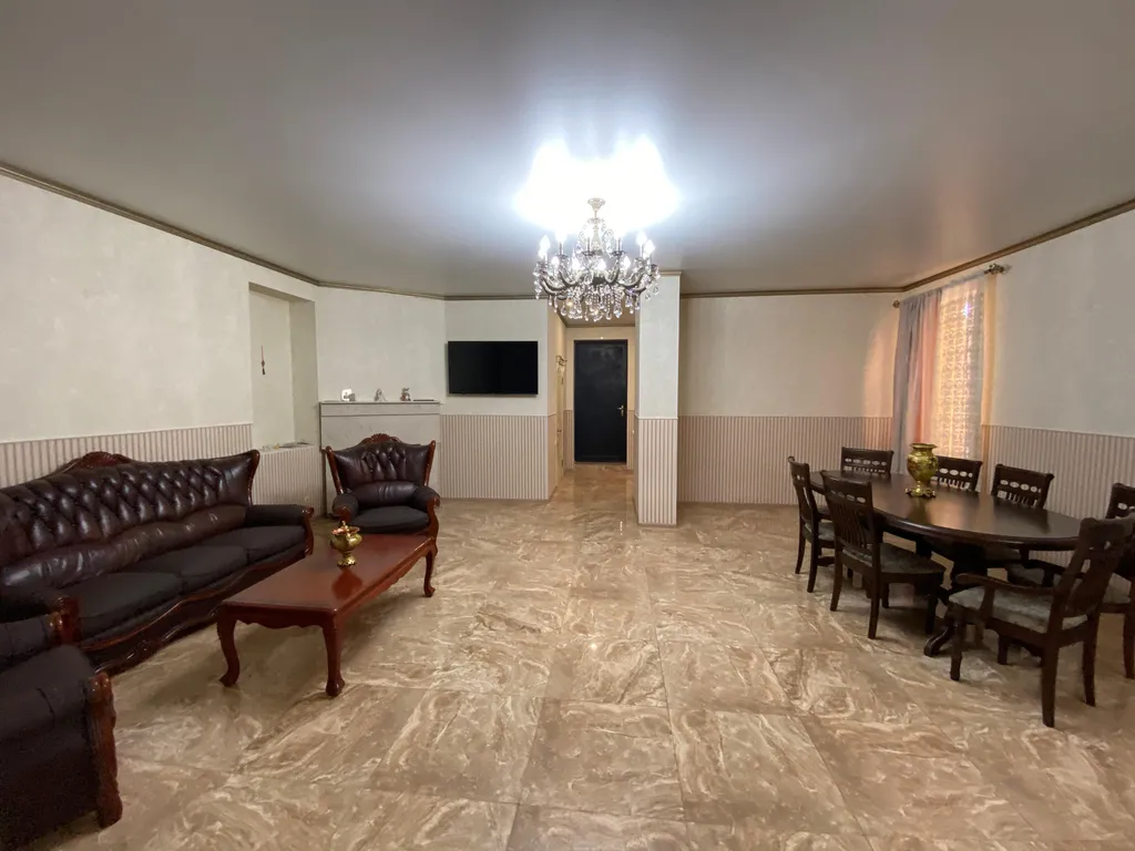 Просторный дом у моря