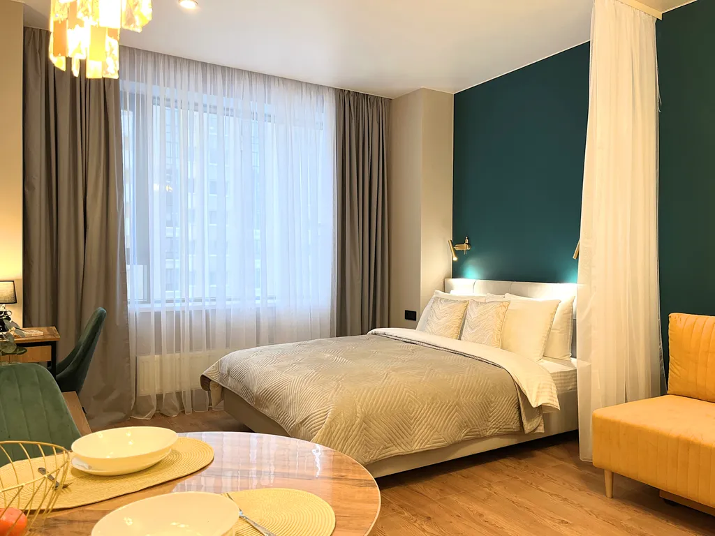 Яркие апартаменты в центре города