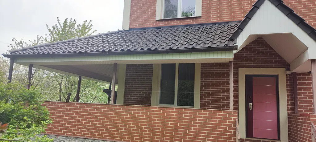 Весь первый уютный этаж с видом на природу