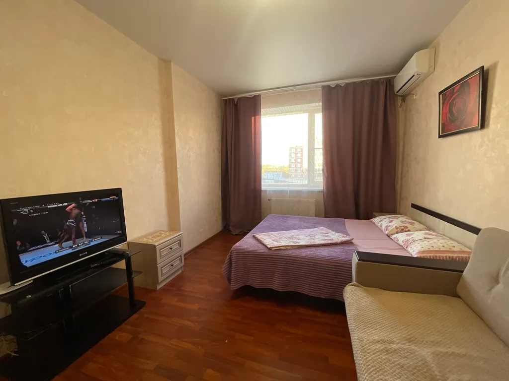 Квартира Чистая квартира, совсем рядом с парком и стадионом — Краснодар