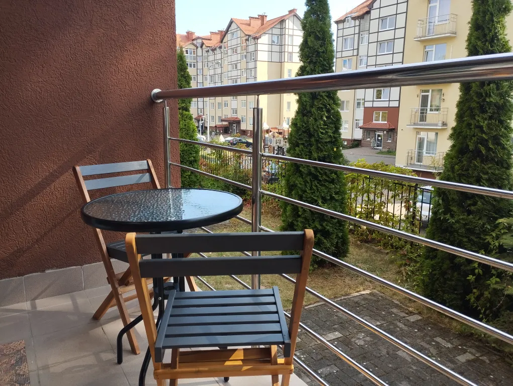 Квартира Уникальная квартира с выходом на свою зелёную террасу, до моря 15 минут — Светлогорск