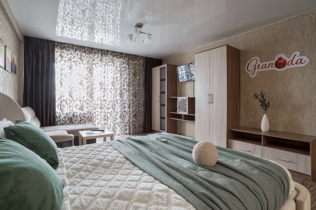 Красивая дизайнерская студия в центре микрорайона ГГМ рядом с ТЦ Кит