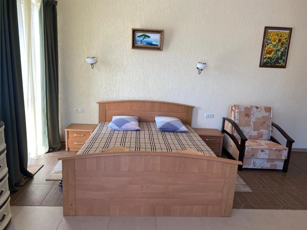 Эллинг в 100 метрах от моря