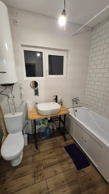 Домик с камином в горах