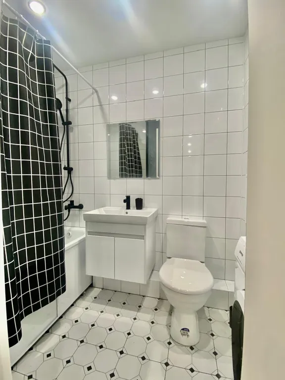 Новая просторная 1-комнатная квартира