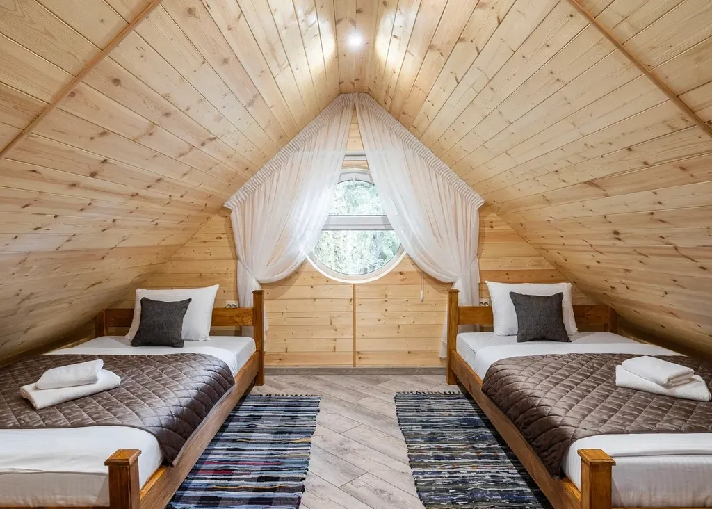 Дом-студия с баней в самом центре Беловежской пущи ( д. Ляцкие)