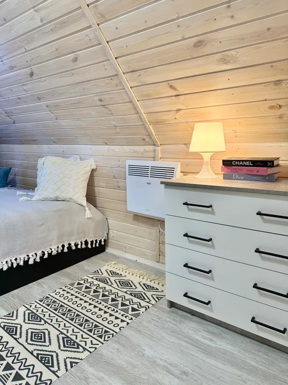 Коттедж Уютный домик в сосновом лесу — Кириши