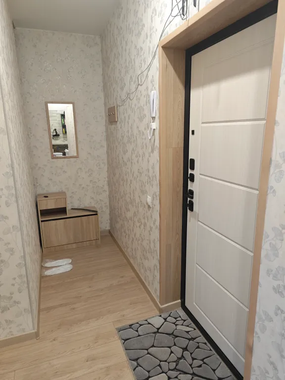 Уютная квapтиpa в новом доме комфорт - класса