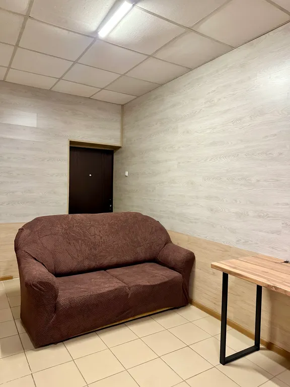 Апартаменты на 12 человек с отдельным входом в центре города и парковк