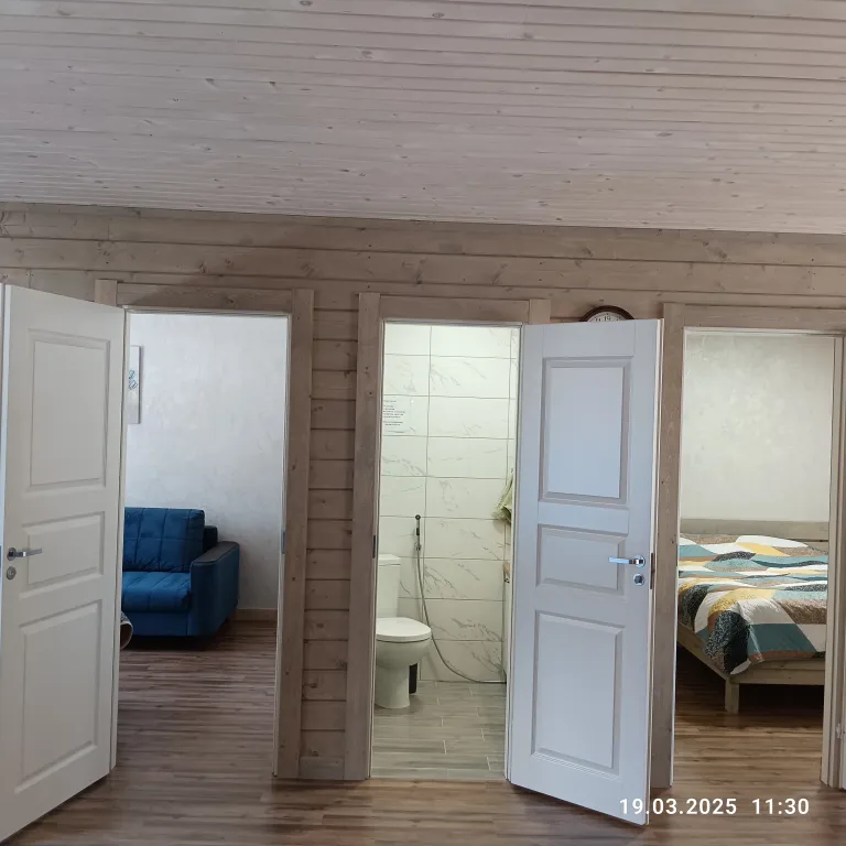 Дом с тремя спальнями с видом на озеро