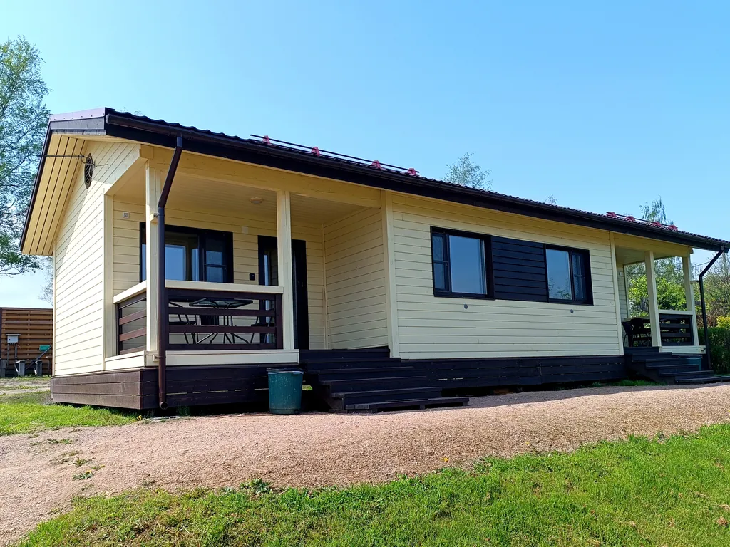 Коттедж Дом с видом на озеро Паасо 4 — аренда посуточно в Хелюля