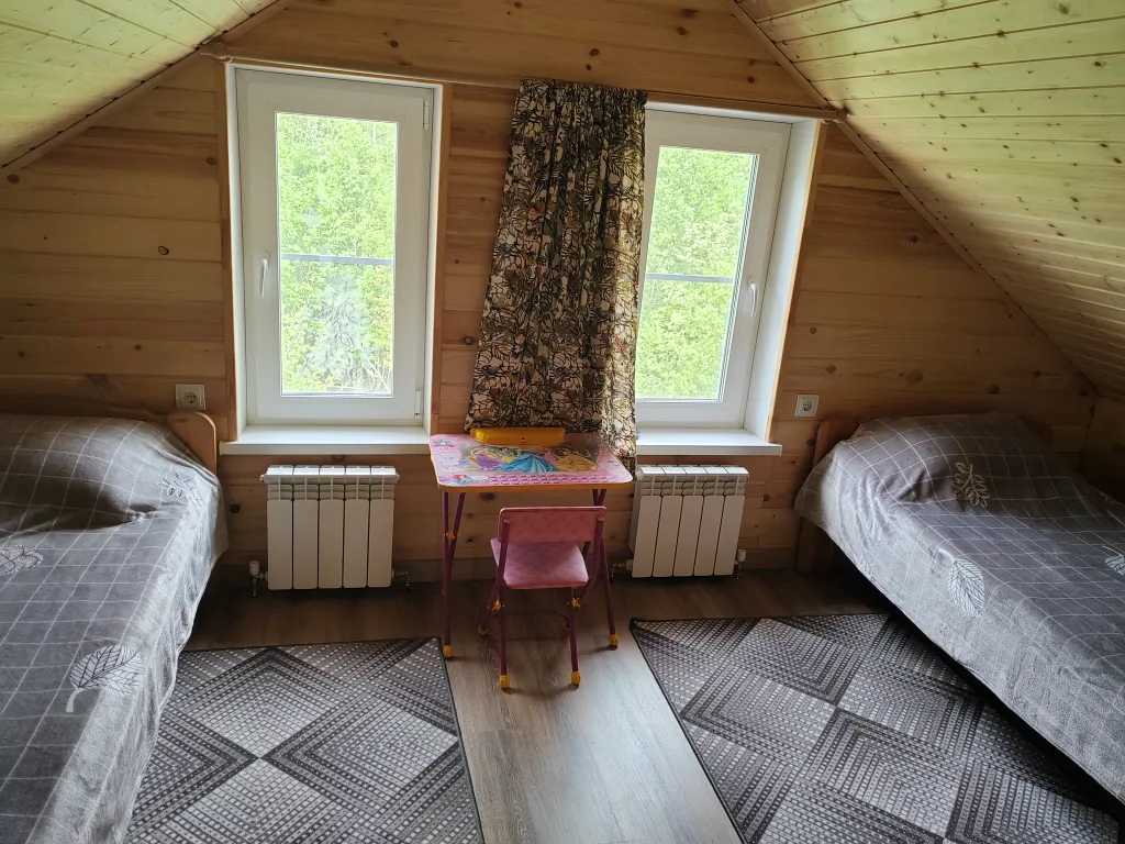 Домик у леса