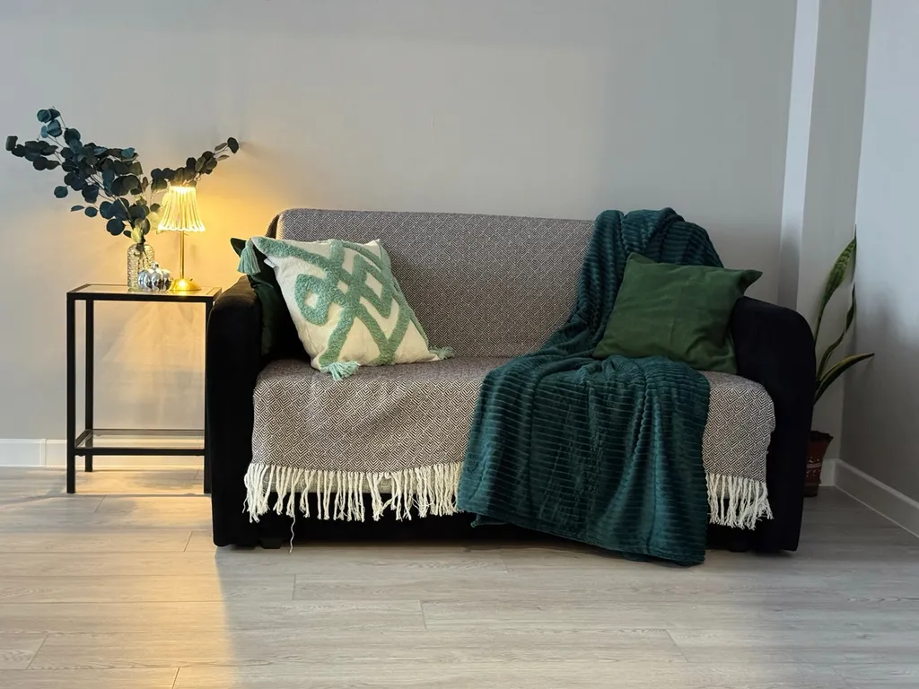 Уютная двухкомнатная квартира в спальном районе