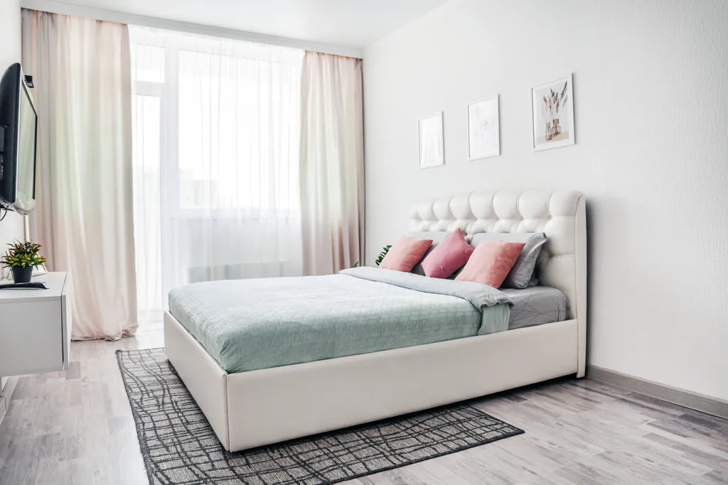 Элегантная квартира в неброских тонах недалеко от Нового поколения — аренда посуточно в Ульяновск