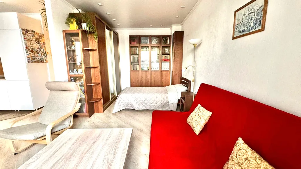 Большая студия на проспекте