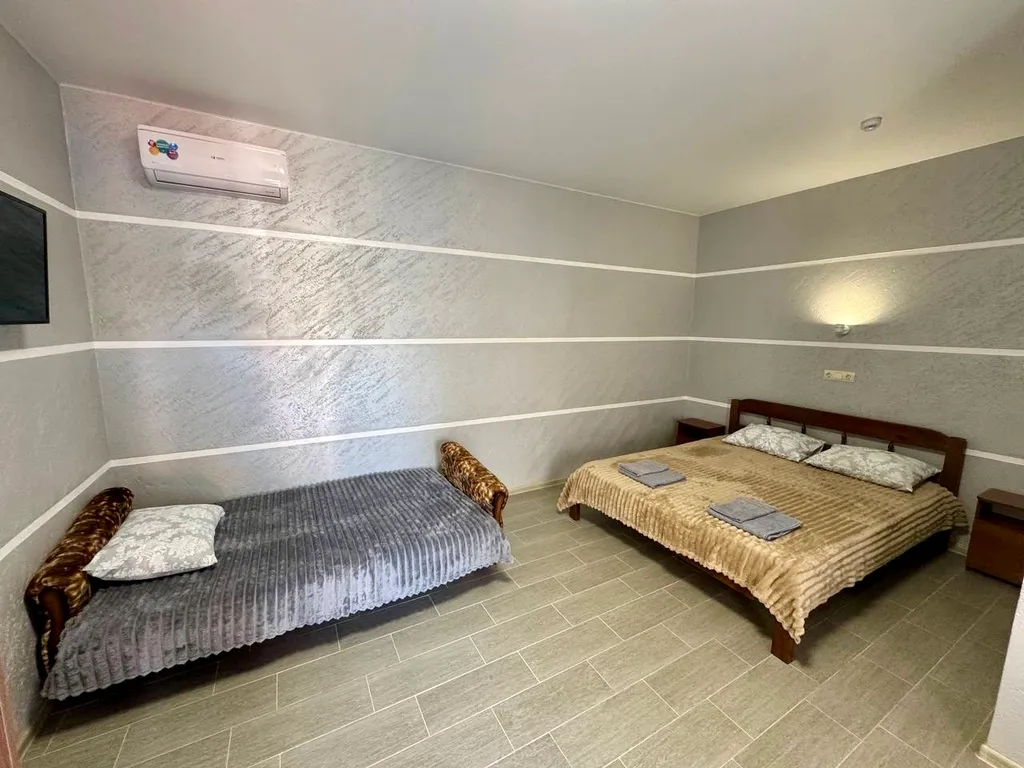 Квартира Комната — аренда посуточно в Штормовое